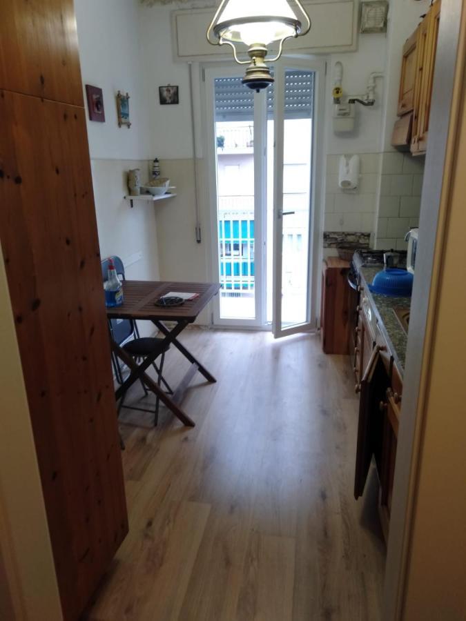 Azzurra Casa Vacanza 文蒂米利亚 外观 照片